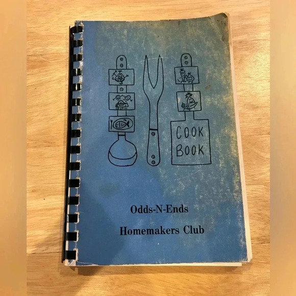 Odds-N-Ends Homemakers Club of Minnesota Cookbook Vintage Published in 1977. - Picture 1 of 8